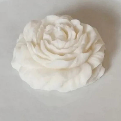 Set of 2 White Enchanting Peony Candles