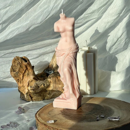 Set of 2 Beige Venus Sculptural Candles